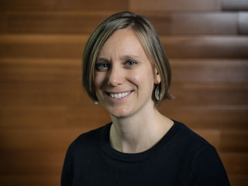 portrait of Professor Lindsey Mantoan