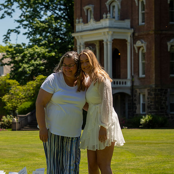 mom and daughter