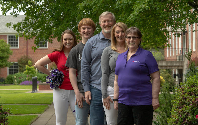 Five members of the Nelson family pose at Linfield