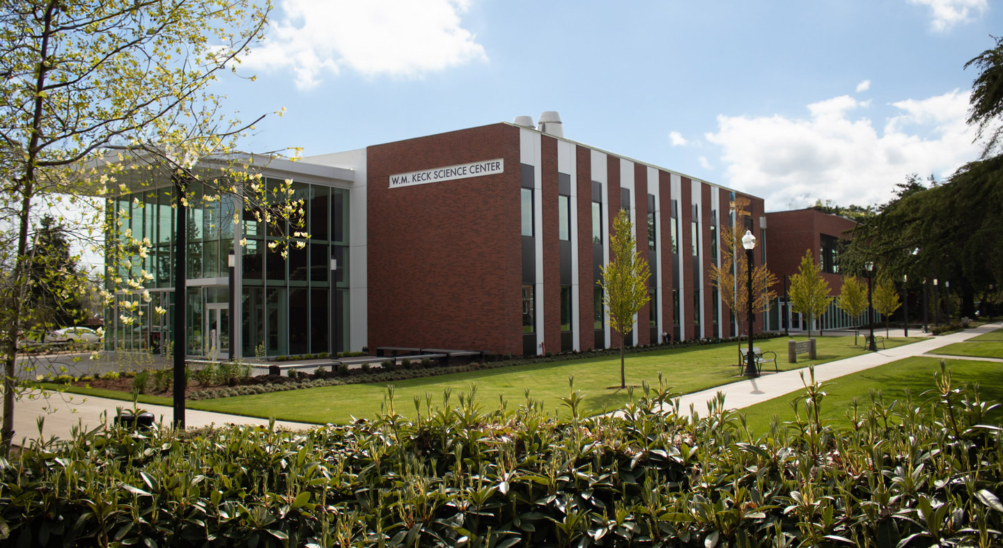 The front of the new W.M. Keck Science Center.